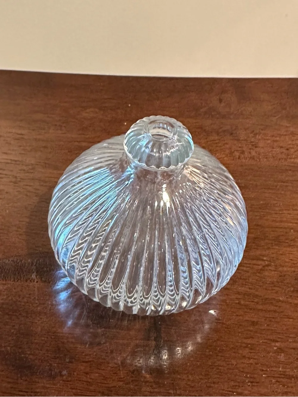 Small glass vase or object • unique